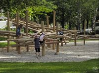 7.16000_Maypole_001-4e505dde
